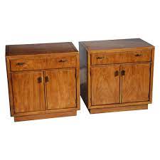 Compare prices & save money on bedroom furniture. Pair Of Drexel Heritage Consensus Pecan Nightstands For Sale At 1stdibs