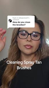 How to Sanitize Makeup Brush Between Clients for Spray Tanning