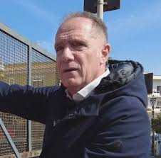 Amministrative Torre del Greco: 5 sindaci e oltre seicento per uno scanno  in consiglio