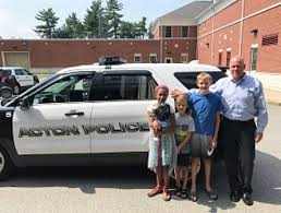 Acton police reach out to frightened child