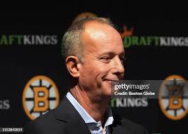 Edmonton Oilers' Keith Acton scores the winning goal for the 2-1... News  Photo