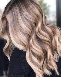 When This Babe First Came To Me She Had A Full Head Of Traditional Foil Highlights And Was Wanting To Tra Honey Blonde Hair Balayage Hair Blonde Balayage Hair