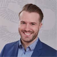 70+ Profile mit dem Suchbegriff „Kranz“