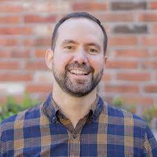 Mark Wigginton's Instagram, Twitter & Facebook