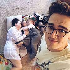 Tom fletcher was born on july 17, 1985, and grew up in harrow, north west london. Giovanna Fletcher Admits Looking After The Kids While Tom Was On Tour Was An Adventure Ok Magazine
