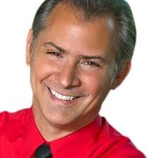 Paul Tosch's Instagram, Twitter & Facebook