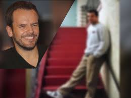 Thumbs up for the great staff! Kaum Zu Erkennen So Sah Steffen Henssler Fruher Aus Stars