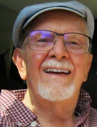 Robert Hunn's Instagram, Twitter & Facebook