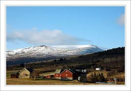 It is part of the dovre region and the traditional district of orkdalen. Farms In Oppdal Norway Scandinavia Oppdal