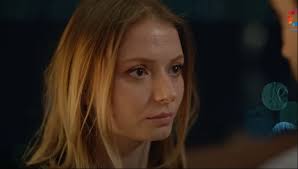 Sahipsizler Vera kim, gerçek adı ne? Yasemin Szawlowski kimdir merak  ediliyor