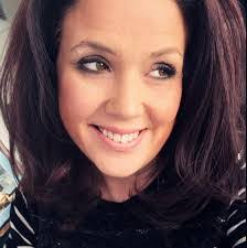 Beth Rix's Instagram, Twitter & Facebook