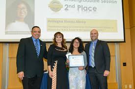 Florida International University's Applied Research Center Hosts the 13th  Annual DOE Fellows' Induction Ceremony