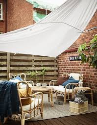 Enjoy A Summery Balcony In Autumn Terassenideen Ikea Outdoor Kleine Terrasse