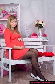 Mom Pregnant In Pantyhose Tights Nylons Flats Pantyhose Funny Baby Shower Games Pregnant