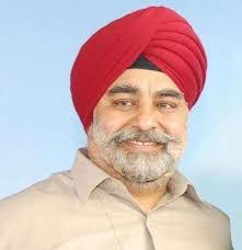 Mainak Sen's Instagram, Twitter & Facebook