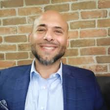 Happy Gilmore is back! And U.S. Bank has never looked happier.