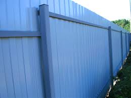 De asemenea, vecinul de vizavi acuza. Este Posibil SÄƒ PuneÈ›i Un Gard Gol Intre Vecini Intr O CasÄƒ PrivatÄƒ Norme NuanÈ›e