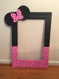 Homemade Diy Photo Booth Props Birthday My Diy Photo Booth Prop Frame For Averys Second Birthday Minnie Mouse Minnie Mouse Decorations Mini Mouse Birthday Party Ideas Minnie Birthday Party