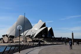 All of greater sydney, including the blue mountains, central coast and wollongong are now in a full lockdown in a bid to stamp out the state's escalating coronavirus outbreak. Australia S Sydney Sees Worst 2021 Pandemic Day Despite Lockdown Daily Sabah