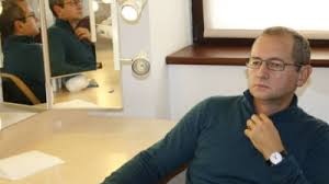 Ştiu, a fost prea mult puric de sărbători la televizor. Dan Puric In Pe Motiv De Raca Intre Eurodeputatii Romani Mobile