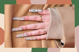 Long Acrylic Nails Aren T A New Beauty Trend Society Just Used To Call Them Ghetto Hellogiggles