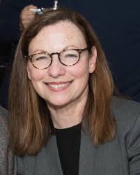 Shelly Berger's Instagram, Twitter & Facebook