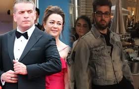 Doğu demirkol da demet akalın'ın paylaşımına sosyal medya üzerinden bu fotoğrafla cevap verdi. Bennu Yildirim Dan Cannes Aciklamasi