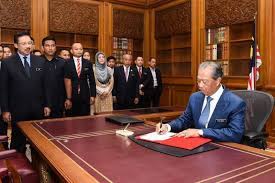 Muhyiddin yassin at a press conference after he was selected as malaysia's new prime minister. Malaysia Palace Denies Royal Coup In Appointing New Pm Asia News China Daily