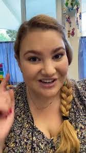 Cassandra Redding's Instagram, Twitter & Facebook