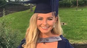 Coronavirus: NI students graduate early to join the front line