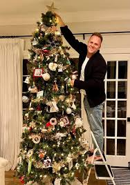 Nicholas robbed at christmas tree shop. Matthew West I Know West Fall Fest Is Tomorrow But My Wife Isn T A Big Fan Of Fall So We Re Already Getting In The Christmas Spirit And Putting Up The Tree