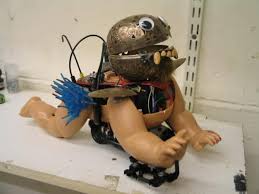 21 Delightfully Creepy Upcycled Doll Projects! • Recyclart