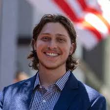 Frank Blumenthal's Instagram, Twitter & Facebook