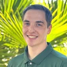 Casey Hendricks's Instagram, Twitter & Facebook