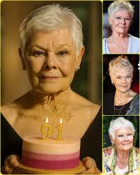 Phoebe Dynevor's 30th Birthday Celebration