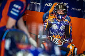 Miguel oliveira ретвитнул(а) lisboa games week. Miguel Oliveira To Stay With Ktm For 2020 Motogp Cycle News