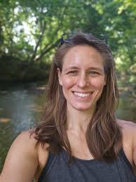 is this the year you finally dive into a @brandsanderson book?? 👀 you  won't regret it, we promise 🥹