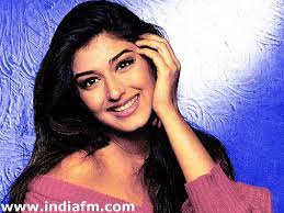 She was invited to bombay and received training from a variety of top actors and performers of the indian film industry. Sonali Bendre Hd Wallpapers Latest Sonali Bendre Wallpapers Hd Free Download 1080p To 2k Filmibeat