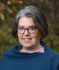 Ellen Cottingham's Instagram, Twitter & Facebook