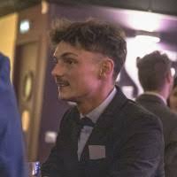 300+ profils pour “Fabris”