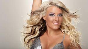 Das wetter in der nähe. Das Ist Natalie Horler Von Cascada