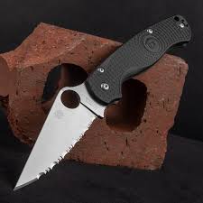 Spyderco Paramilitary 2 Spyderedge | Folding Pocket Knife