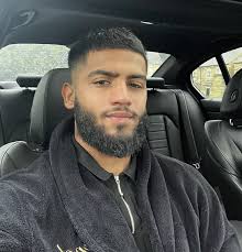 Épinglé par Waqaas Ahmed sur Beard