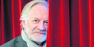 Check spelling or type a new query. Andrzej Seweryn Zmienia Swoje Zony Tak Jak Sceny Na Ktorych Gra Plus Gazetakrakowska Pl
