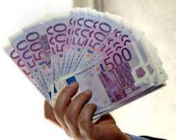 Unde schimb o bancnota de 500 euro. Bancnota De 500 De Euro Va Putea Fi SchimbatÄ In Continuare La UnitÄÈile De Schimb Valutar Din Moldova Tv8 Md