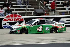 A nascar race goes for the advertised distance, unless the race is under caution at that time and then it goes into extra laps. Weather Forces Postponement Of Nascar Race In Texas