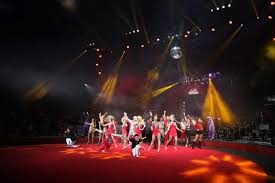 Prova con una nuova ricerca oppure clicca uno dei tag del momento! Review Circo Hermanos Vazquez Circus Is My Life