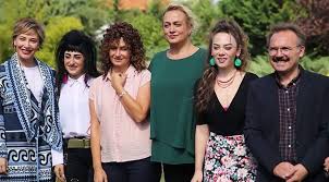Konuyla ilgili araştırma yapanlar aile arasında filminin oyuncuları kimdir? Gulse Birsel Vizyon Oncesi Sozcu Ye Konustu Karakterim Cok Fena Kultur Sanat Haberleri