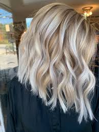 Try platinum blonde hair shade if you want to stand out from the crowd. Golden Ice Ice Blonde Hair Warm Blonde Hair Blonde Highlights Short Hair