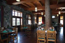 Its fabulous lake front location offers swimming, fishing and family fun. Crater Lake Lodge Dining Room Picture Of Crater Lake Lodge Dining Room Crater Lake National Park Tripadvisor